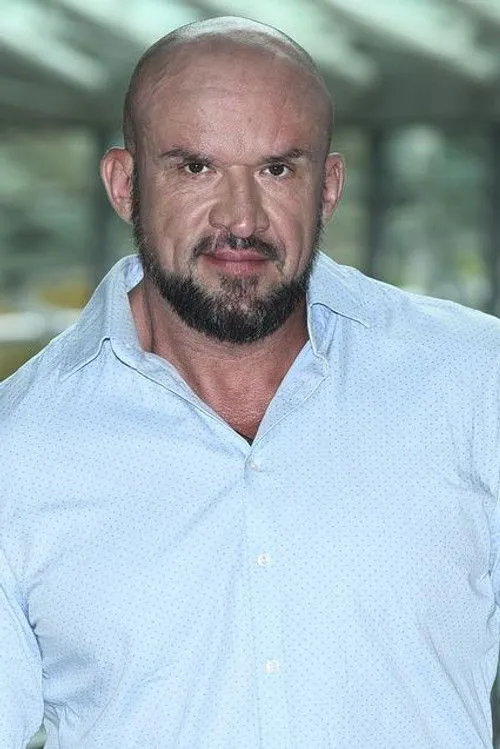 Tomasz Oświeciński photo