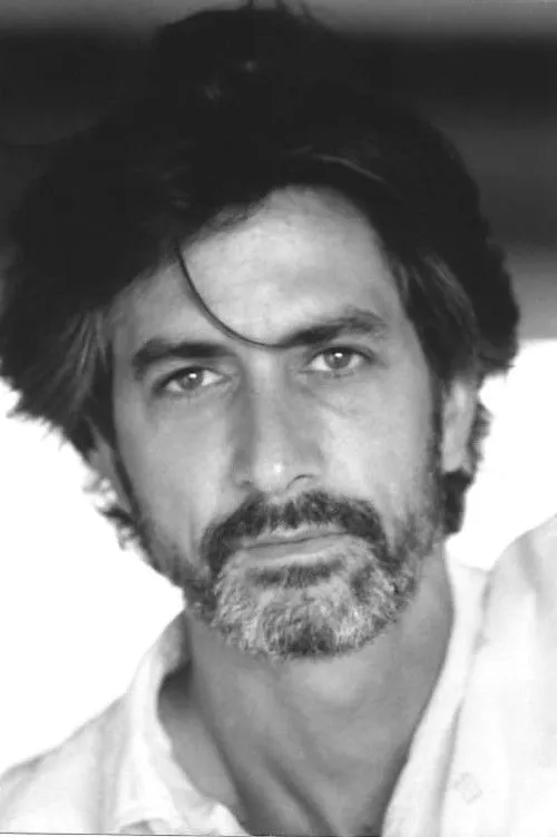 David Strathairn photo