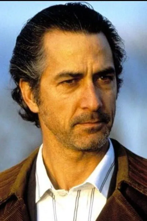 David Strathairn photo