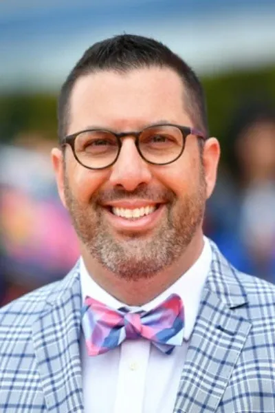 Christopher Lennertz