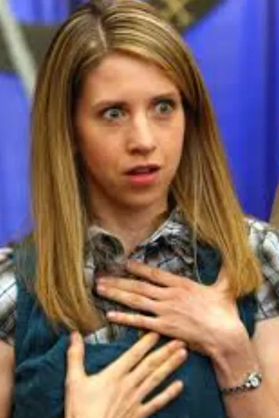 Emily Perkins photo