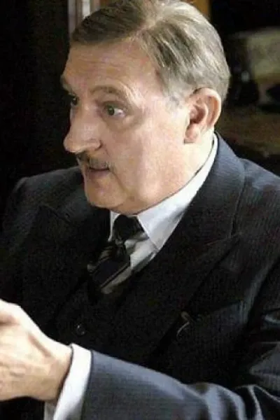 Charles de Gaulle photo