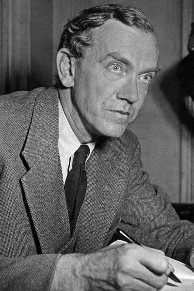 Graham Greene photo