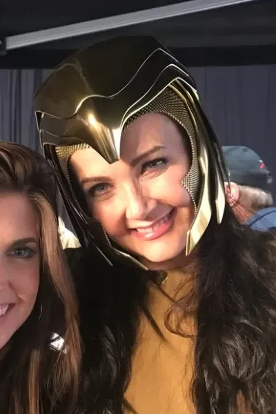 Linda Carter photo