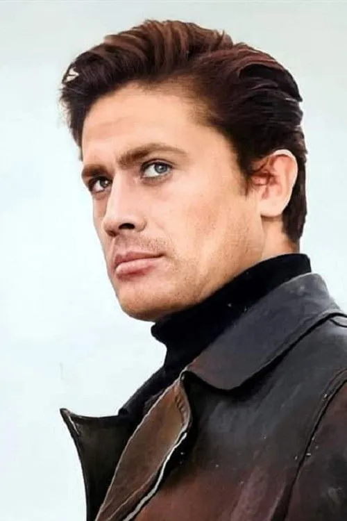 Cüneyt Arkın photo