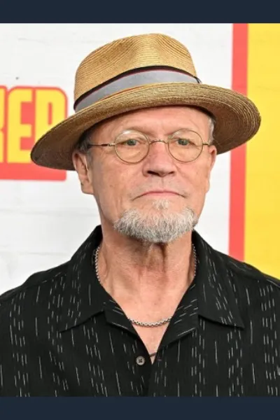 Michael Rooker photo