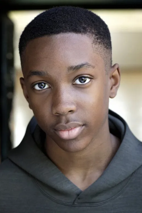 Kieron L. Dyer photo