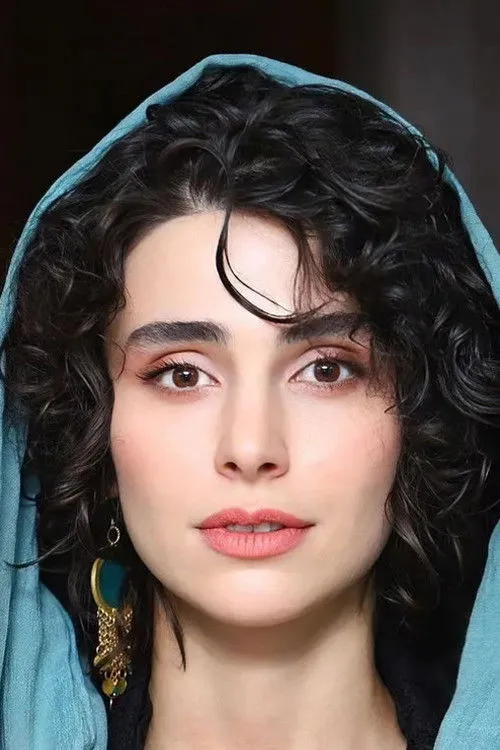 Laleh Marzban photo