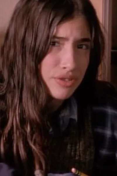 Tania Raymonde photo