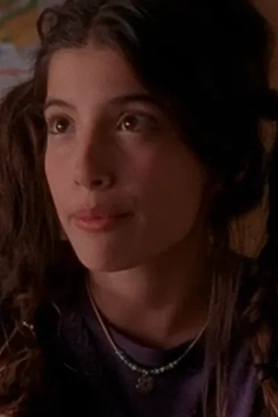 Tania Raymonde photo