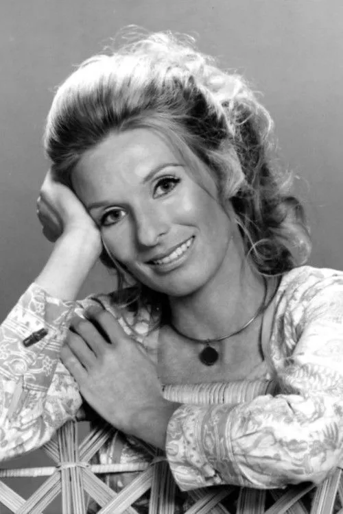Cloris Leachman photo