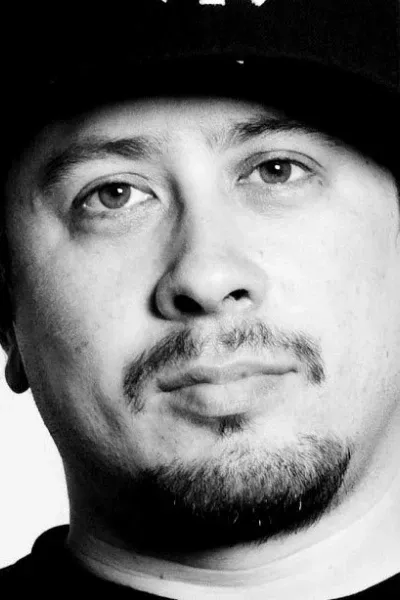 Andrew Kishino photo