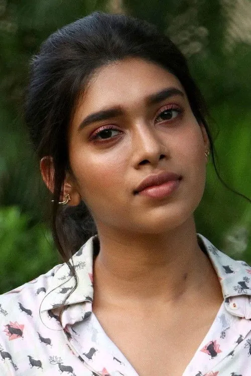Dushara Vijayan photo
