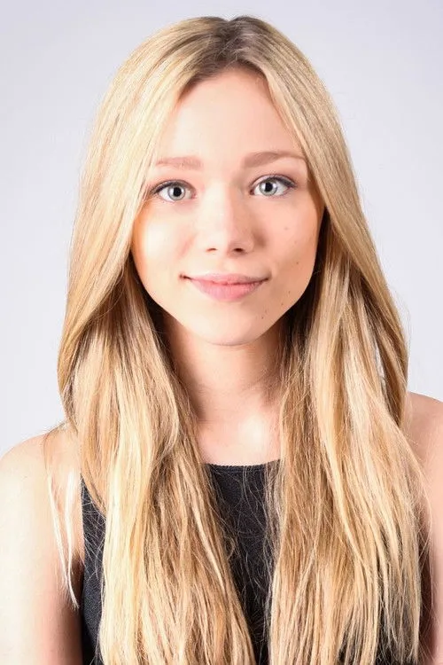 Ivanna Sakhno photo