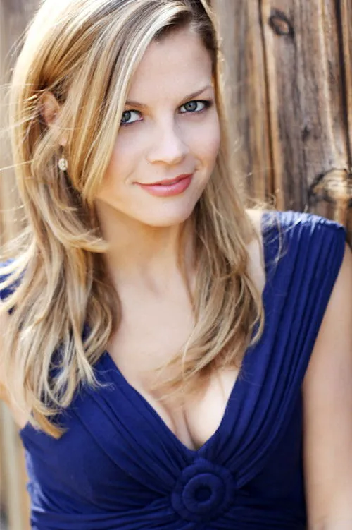 Stephanie Lemelin photo