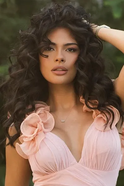 Sheynnis Palacios photo