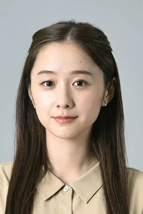 Mayu Hotta photo