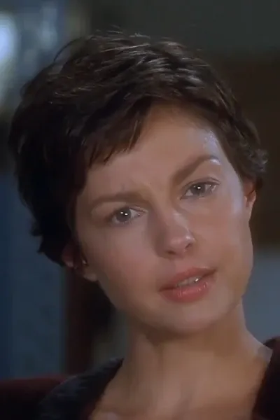Ashley Judd photo