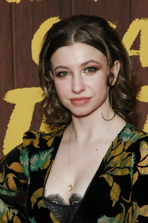 Katelyn Nacon photo