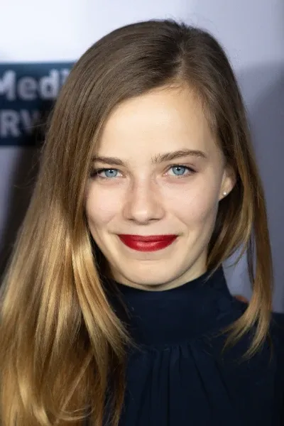 Saskia Rosendahl photo