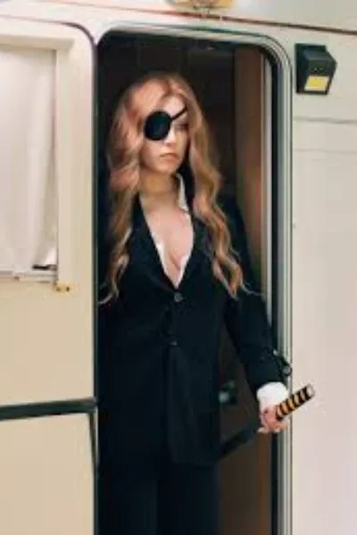 Elle Driver photo