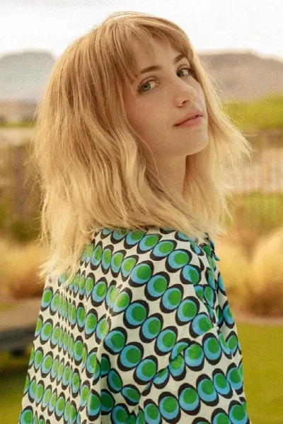 Emily Rudd photo