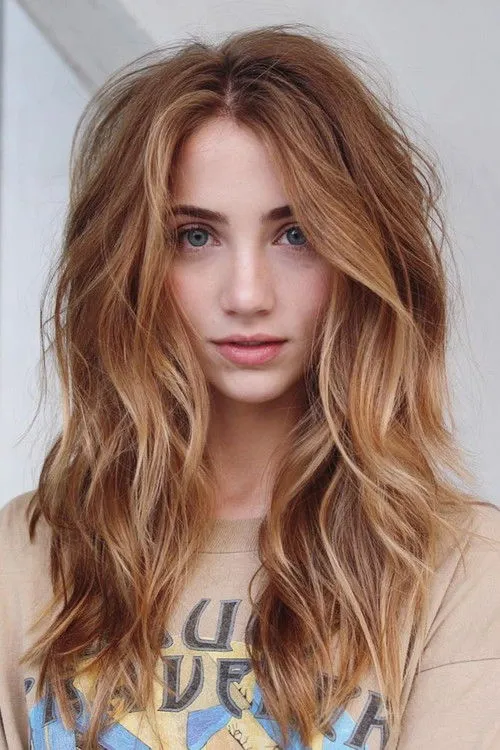 Emily Rudd photo