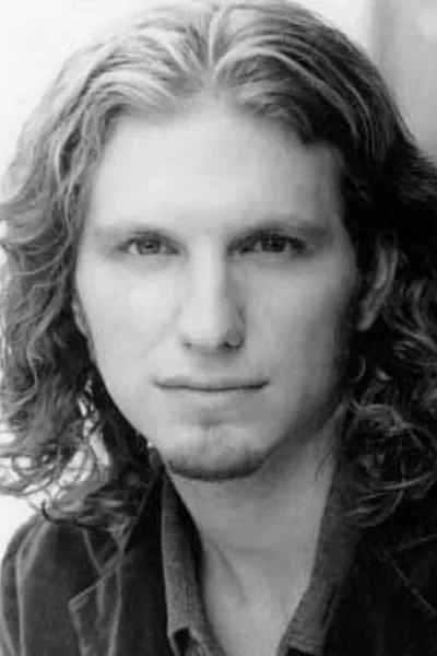 Sebastian Arcelus photo