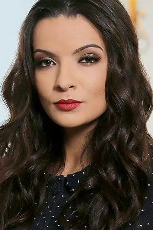 Anca Dinicu photo