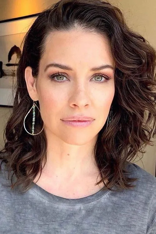 Evangeline Lilly photo