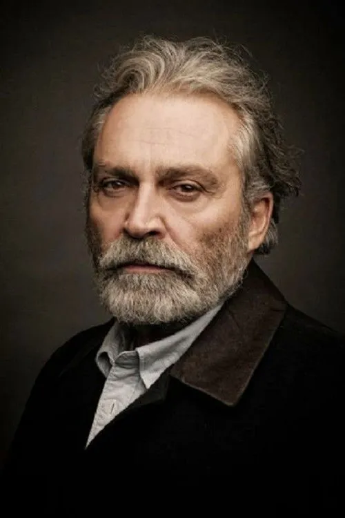 Haluk Bilginer photo