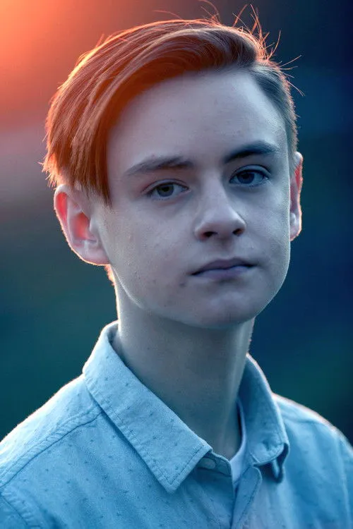 Jaeden Martell photo