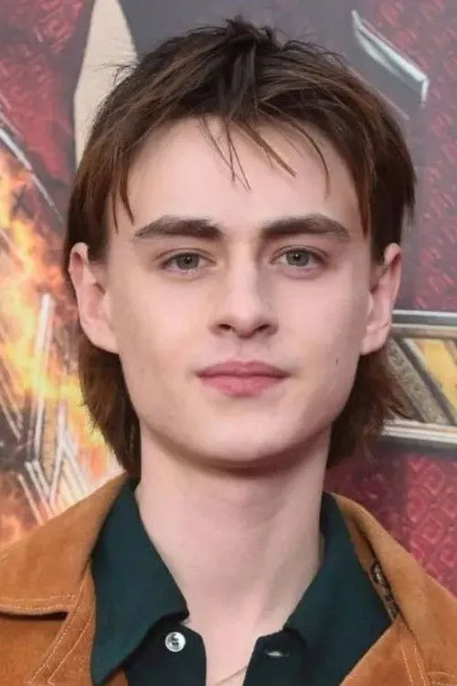 Jaeden Martell photo