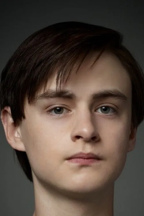 Jaeden Martell photo