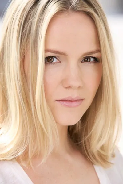 Alexa Havins photo