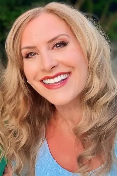 Jodi Benson photo