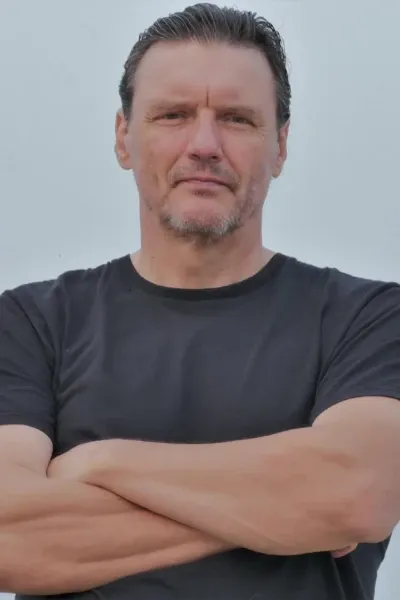 Ilia Volok photo