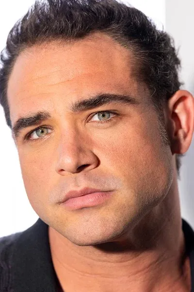 Zach Hoffman photo