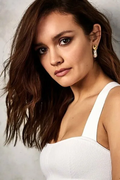 Olivia Cooke photo