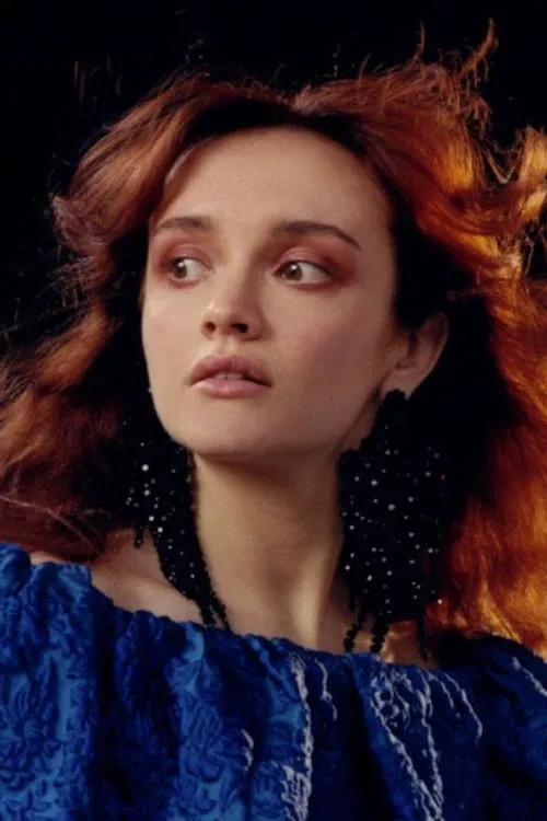 Olivia Cooke photo