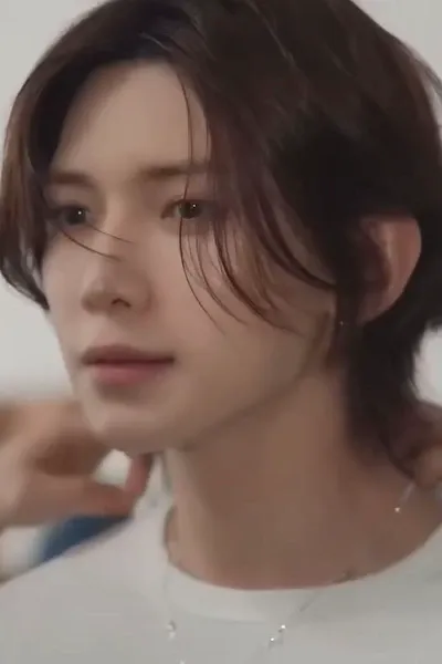 Kang Yeosang photo