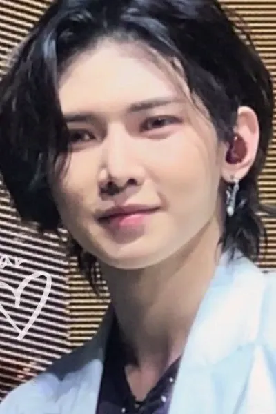 Kang Yeosang photo