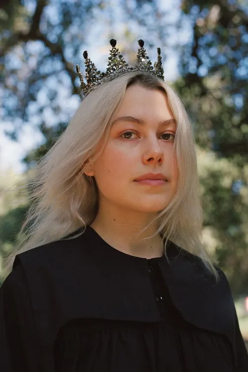 Phoebe Bridgers photo