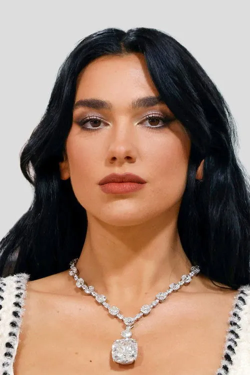 Dua Lipa photo