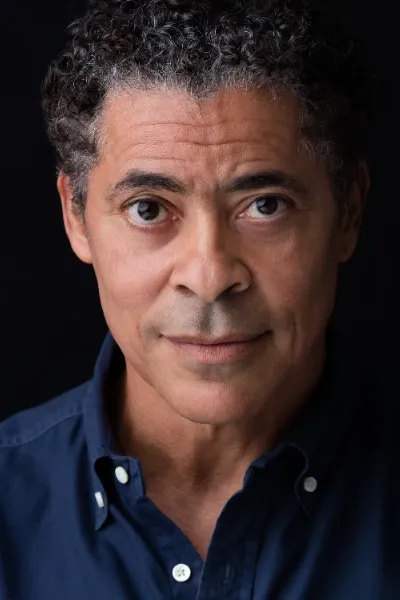 Dominic Hoffman photo