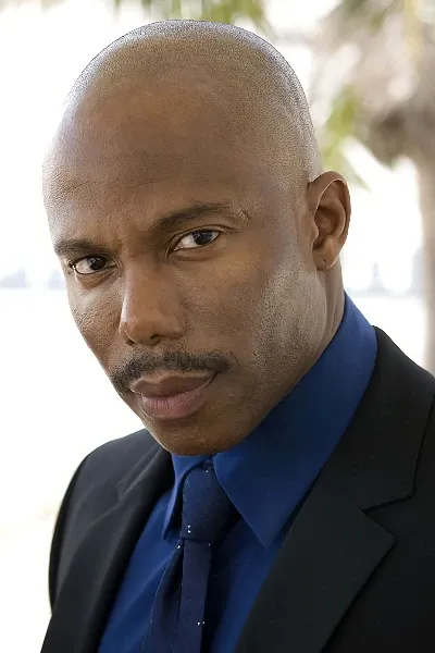 Erik King photo