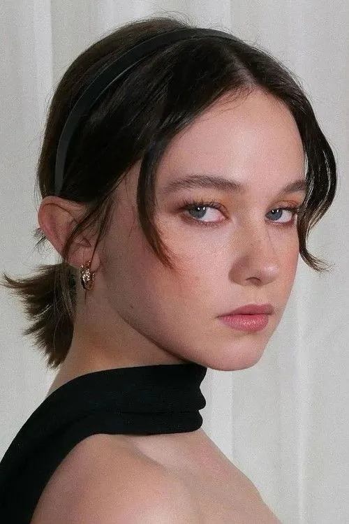 Cailee Spaeny photo