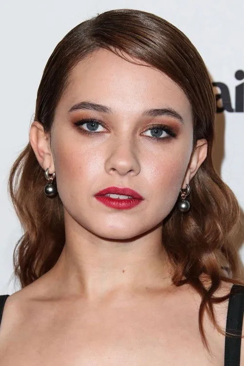 Cailee Spaeny photo