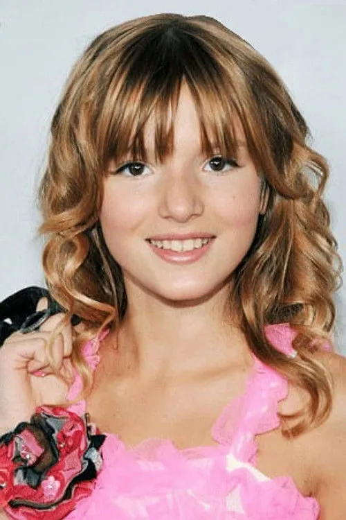 Bella Thorne photo