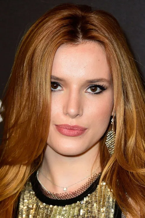 Bella Thorne photo